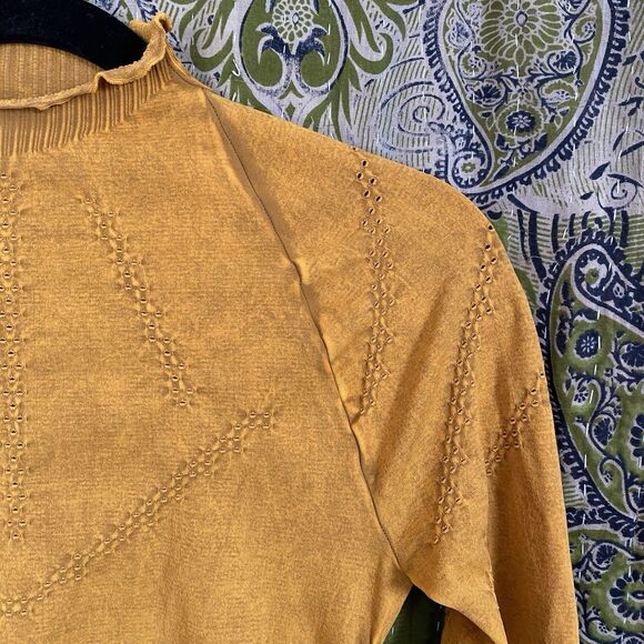 Free People Dark Mustard Good Karma Hi-Neck Layer Top Size Medium/ Large - Picture 9 of 15